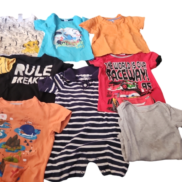 Baby boy clothes - Picture 2 of 3